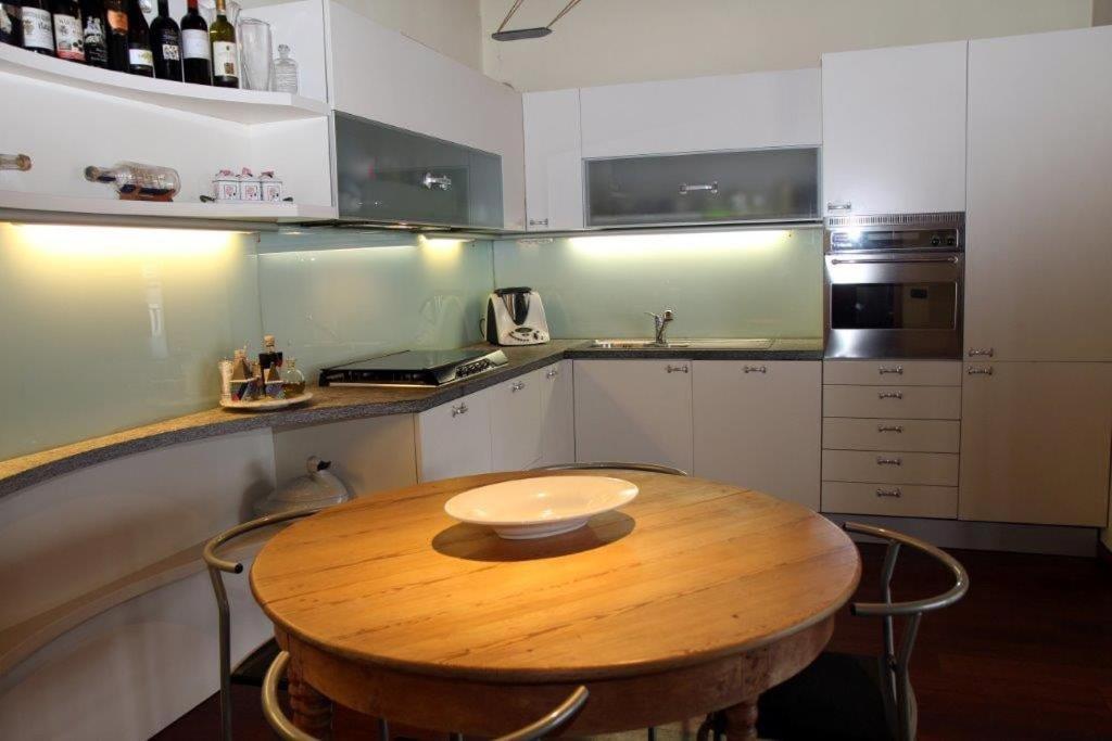 Gaia Villa *